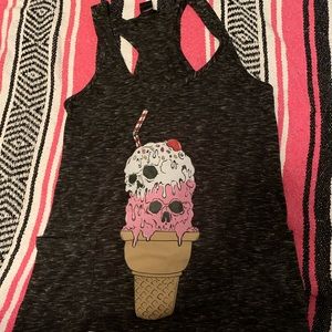 Hot Topic Skull ice cream tank